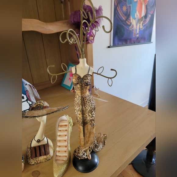 Jewelry holder / Rangement pour les bijoux - Picture 2 of 5